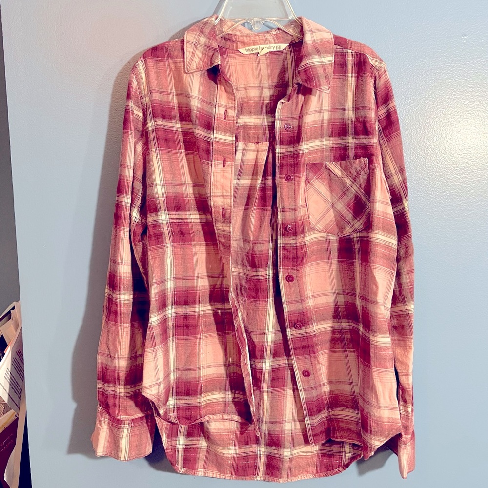 Cute Light Weight Flannel- Slightly Oversized